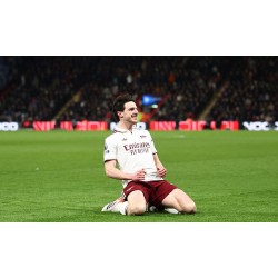 Kilpailuhenkinen Aston Villa ja Manchester City pelasivat molemmat tasapelin